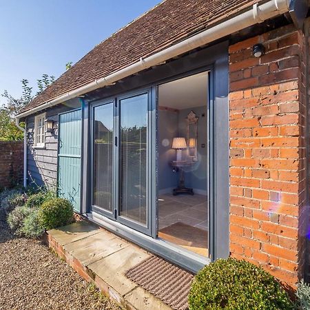 Romantic Cottage In Pretty Village With Great Pubs - Stoke Cartlodge Colchester Buitenkant foto