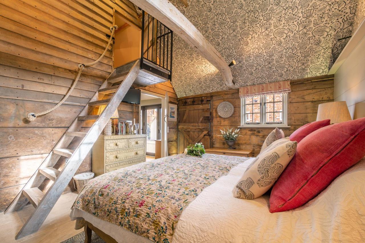 Romantic Cottage In Pretty Village With Great Pubs - Stoke Cartlodge Colchester Buitenkant foto