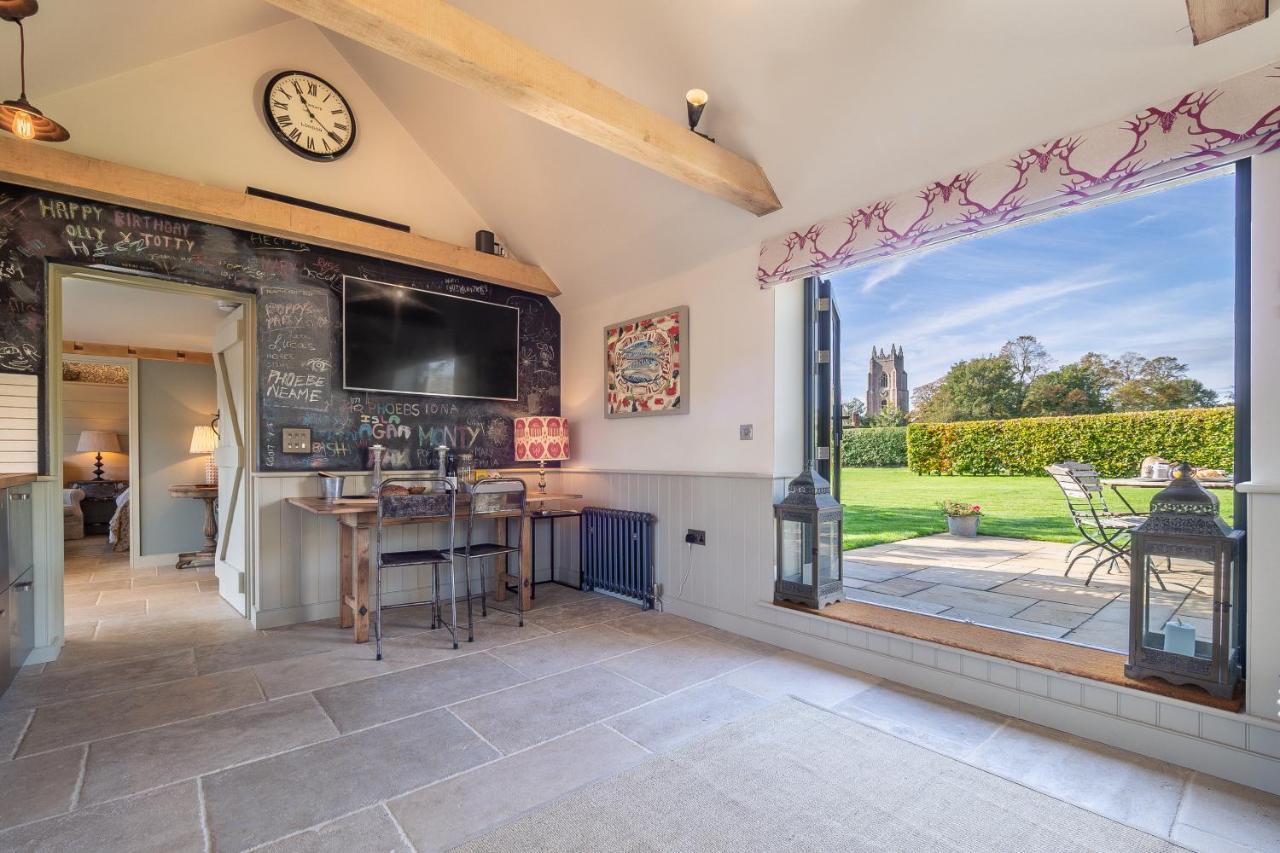 Romantic Cottage In Pretty Village With Great Pubs - Stoke Cartlodge Colchester Buitenkant foto