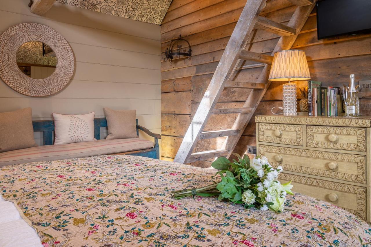 Romantic Cottage In Pretty Village With Great Pubs - Stoke Cartlodge Colchester Buitenkant foto