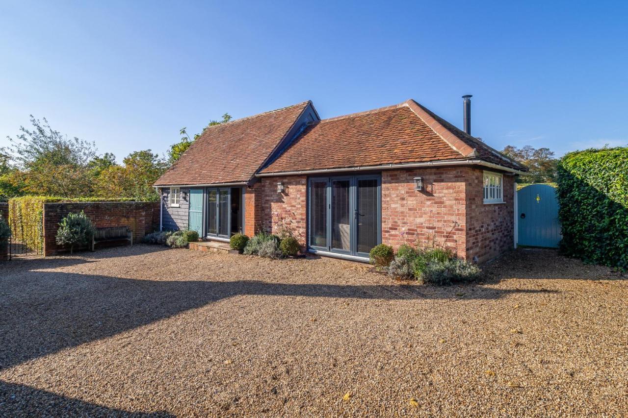 Romantic Cottage In Pretty Village With Great Pubs - Stoke Cartlodge Colchester Buitenkant foto